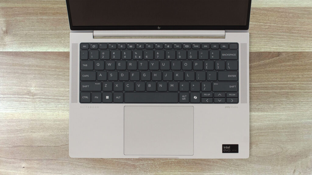 HP Prestige 16 AI Ultra