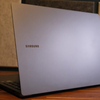Samsung Galaxy Book4 Ultra Core Ultra 9 185H RTX 4070 / 32GB / 1TB