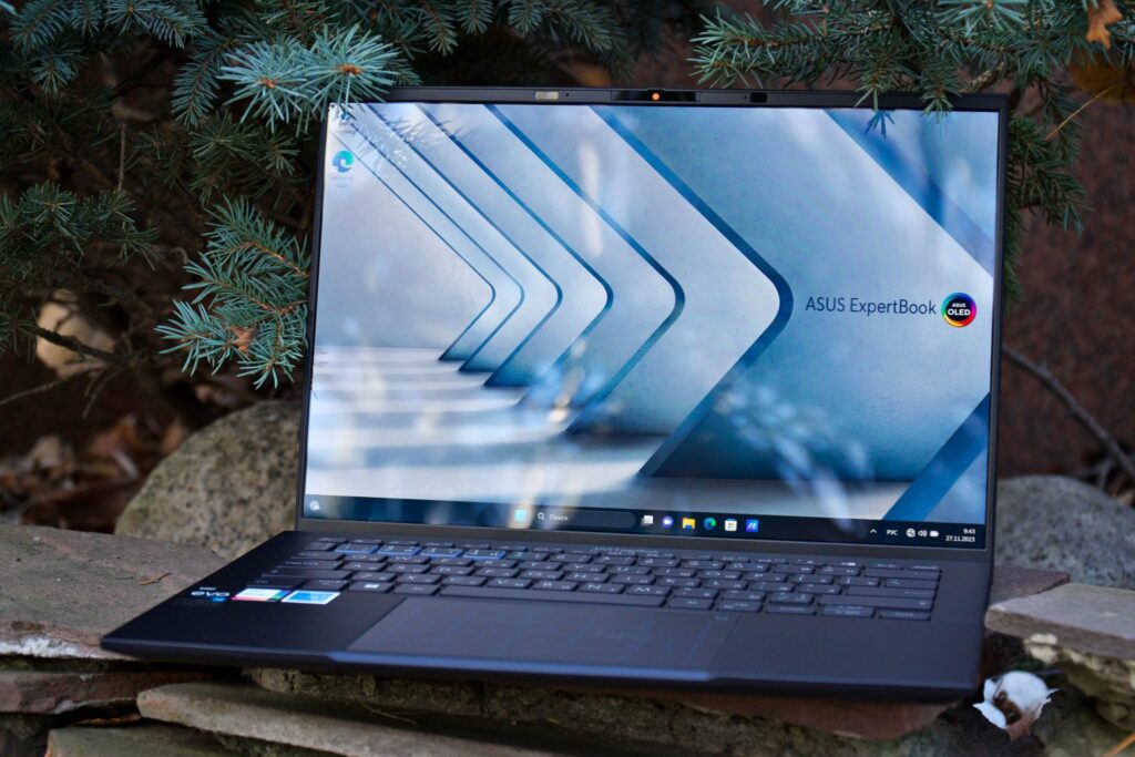Asus ProArt Studiobook 16 OLED Core i9-13980HX RTX 4070 / 64GB / 4TB