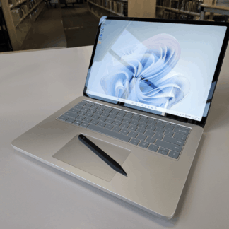 Microsoft Surface Laptop Studio 2 i7-13800H / RTX 4060 / 16GB / 4TB