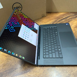 Dell Precision 5690 Ultra 9 185H / RTX 4090 / 32GB / 4TB