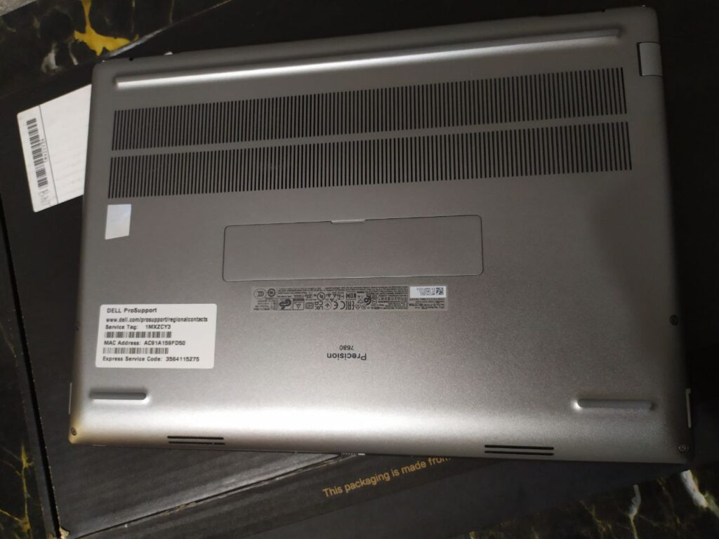 Dell Precision 7680 Core i9-13950HX RTX 5000 Ada / 32GB / 4TB