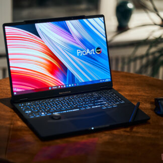 Asus ProArt Studiobook 16 OLED i9-13980HX / RTX 4070 / 64GB / 4TB