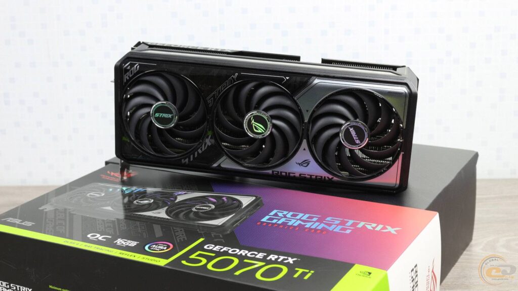 Asus ROG Strix Scar 16 2025 RTX 5070 Ti / Ultra 9 275HX / 32GB / 1TB