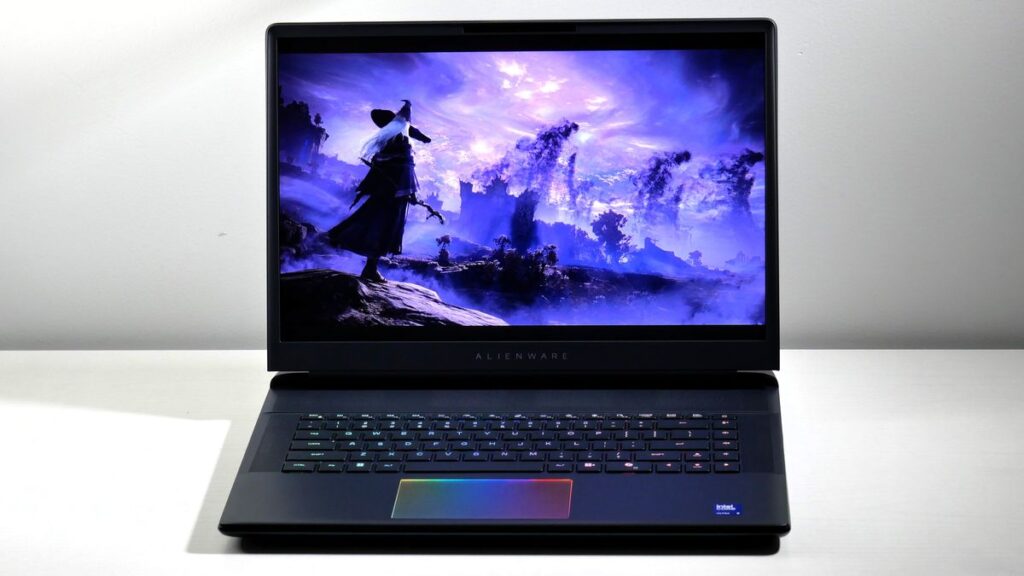 Dell 18 Area-51 RTX 5090 / Ultra 9 275HX / 64GB / 2TB