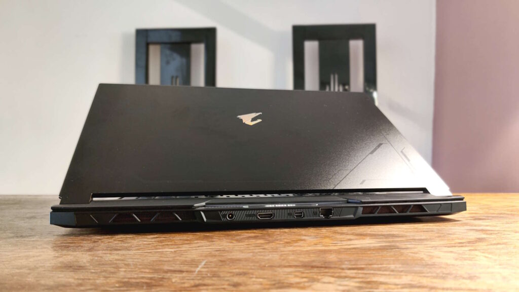 Gigabyte Aorus 17X AZG i9-14900HX / RTX 4080 / 64GB / 1TB