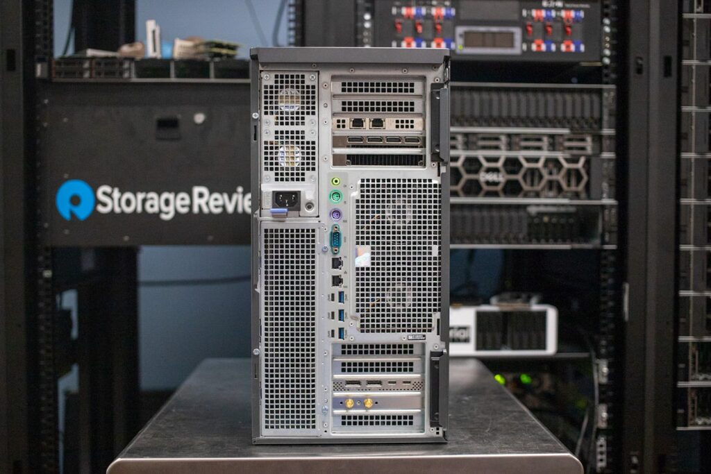 Dell Precision 7960 Tower Xeon W9-3475X / 256GB / 1TB