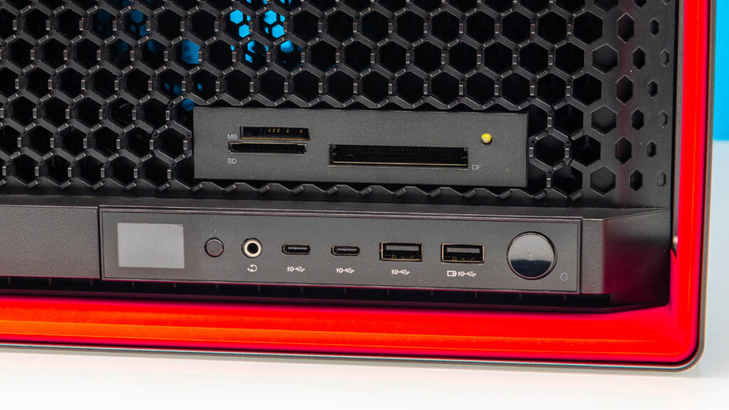 Lenovo ThinkStation P5 Xeon W7-2495X / 64GB / 1TB