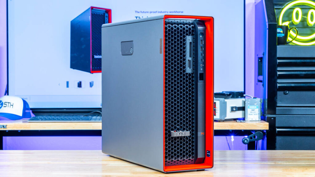 Lenovo ThinkStation P5 Xeon W7-2495X / 128GB / 4TB