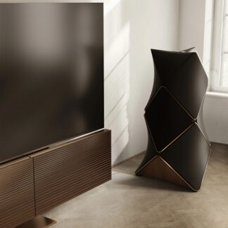 Bang & Olufsen Beovision Harmony 77"