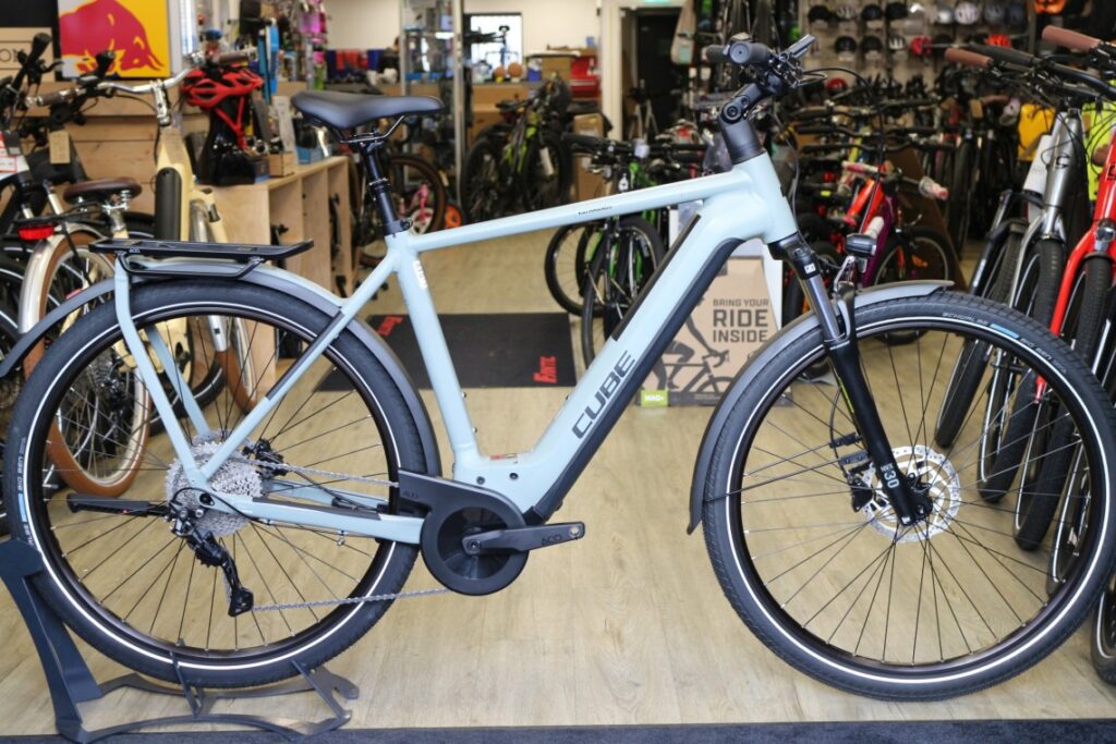 Cube Kathmandu Hybrid SLT 750 Size M