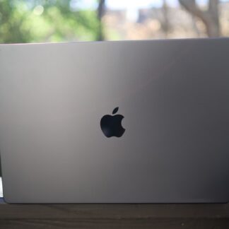 Apple MacBook Pro 16 M5 M5 Max / 64GB / 4TB Space Black