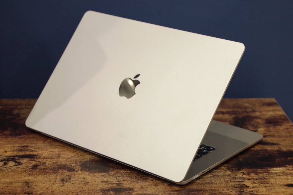 Apple MacBook Pro 16 M5 Max 48GB / 2TB Plata