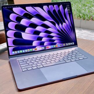 Apple MacBook Air 15 M3 M3 / 16GB / 512GB Space Gray