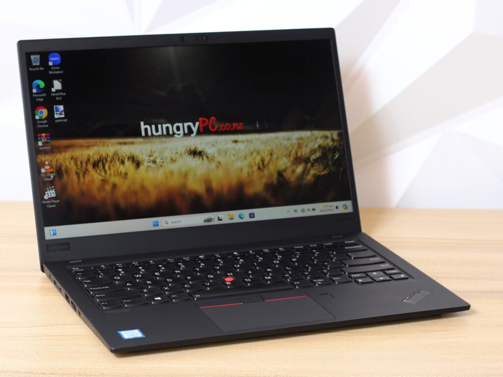 Lenovo ThinkPad X1 Carbon Gen 12 Ultra 7 255H / 32GB / 512GB
