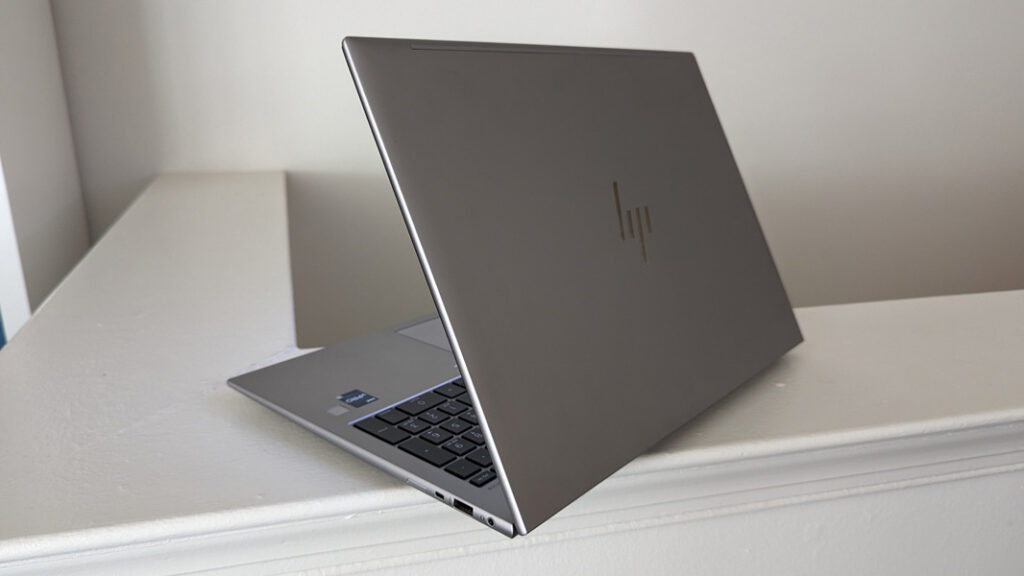 HP Envy 16 2024 Ultra 7 155H / RTX 4050 / 16GB / 1TB