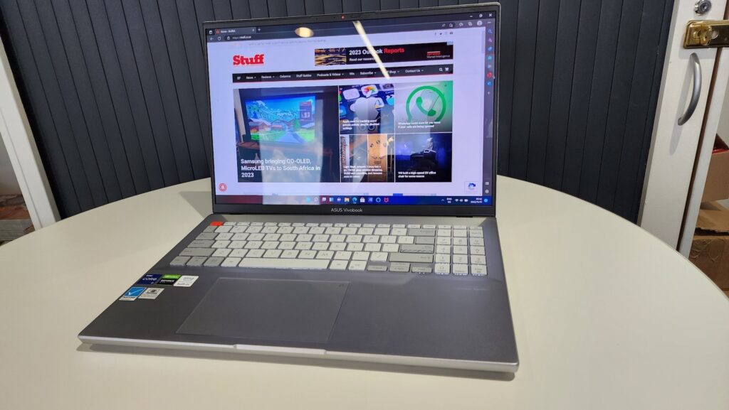 Asus Vivobook Pro 16X OLED i9-13980HX / RTX 4070 / 64GB / 512GB