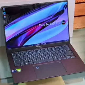 Asus Zenbook Pro 14 OLED Ultra 9 185H / RTX 4070 / 64GB / 512GB
