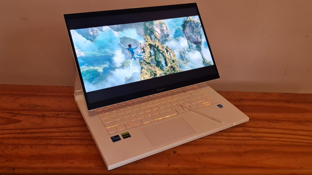 Acer ConceptD 7 Ezel i7-11800H / RTX 3080 / 32GB / 4TB