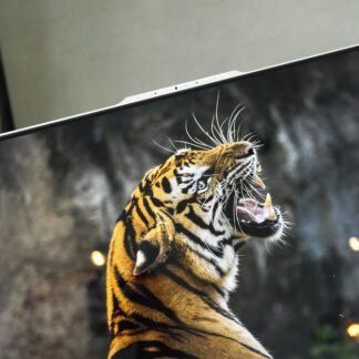 Gigabyte Aero 16 OLED Ultra 9 185H / RTX 4060 / 64GB / 512GB