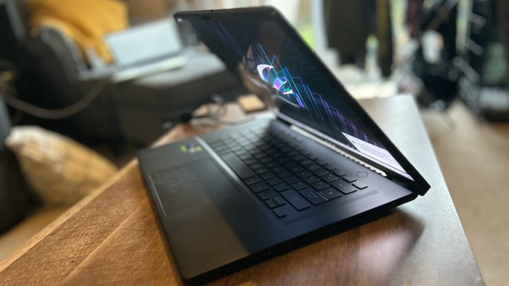 Asus ROG Zephyrus M16 2023 i9-13900H / RTX 4080 / 64GB / 2TB