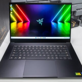 Razer Blade 16 2025 Ryzen AI 9 HX 370 / RTX 5080 / 32GB / 1TB
