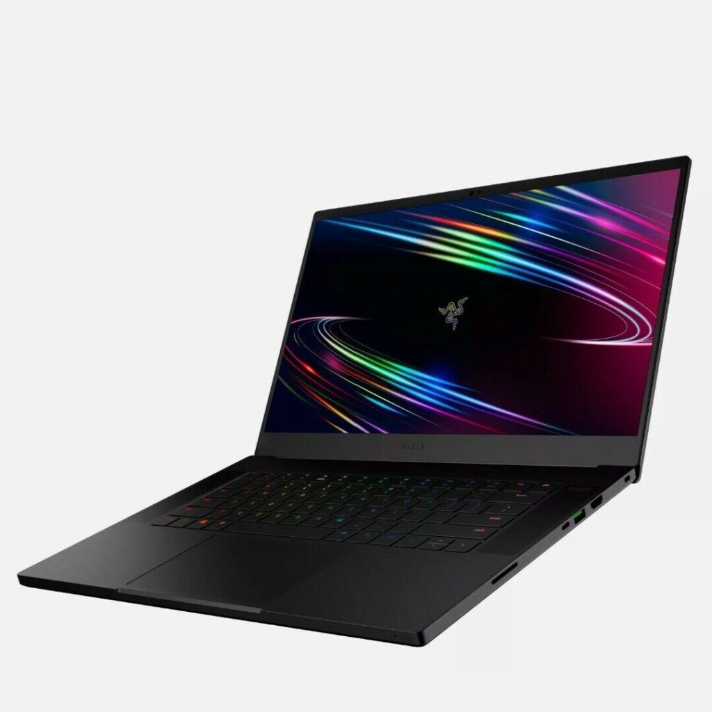 Razer Blade 18 2025 RTX 5080 / Ultra 9 275HX / 32GB / 4TB