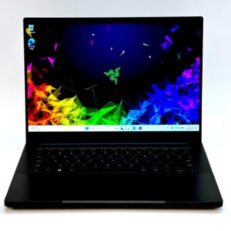 Razer Blade 14 2024 Ryzen 9 8945HS / RTX 4060 / 32GB / 4TB