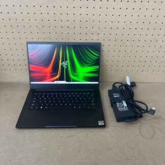 Razer Blade 14 2024 Ryzen 9 8945HS / RTX 4060 / 64GB / 1TB