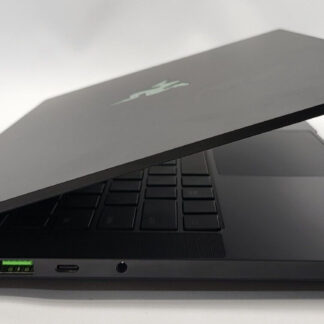 Razer Blade 14 2024 Ryzen 9 8945HS / RTX 4060 / 64GB / 4TB