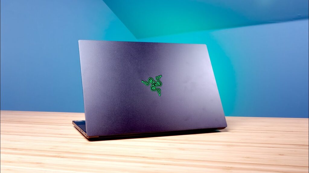 Razer Blade 16 2024 Core i9-14900HX RTX 4090 OLED / 64GB / 1TB
