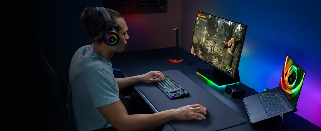 Razer Blade 14 2024 Ryzen 9 8945HS / RTX 4070 / 64GB / 4TB