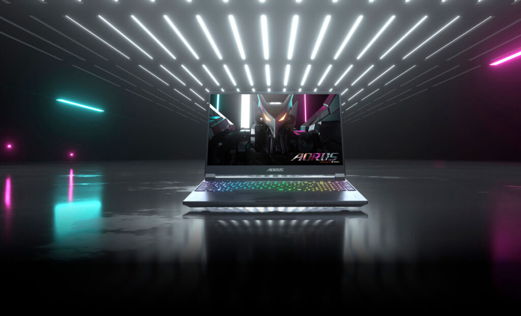Gigabyte Aorus 15X ASF i9-13980HX / RTX 4070 / 32GB / 4TB