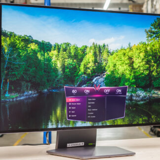 LG UltraGear 32GS95UE 32 4K OLED Dual-Hz