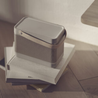 Bang & Olufsen Beolit 20 + Charging Pad Set