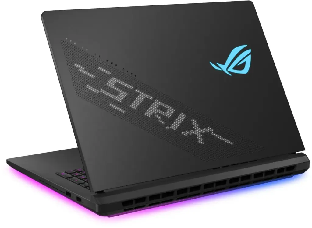 Asus ROG Strix SCAR 18 G835 Ultra 9 275HX / RTX 5090 / 64GB / 2TB