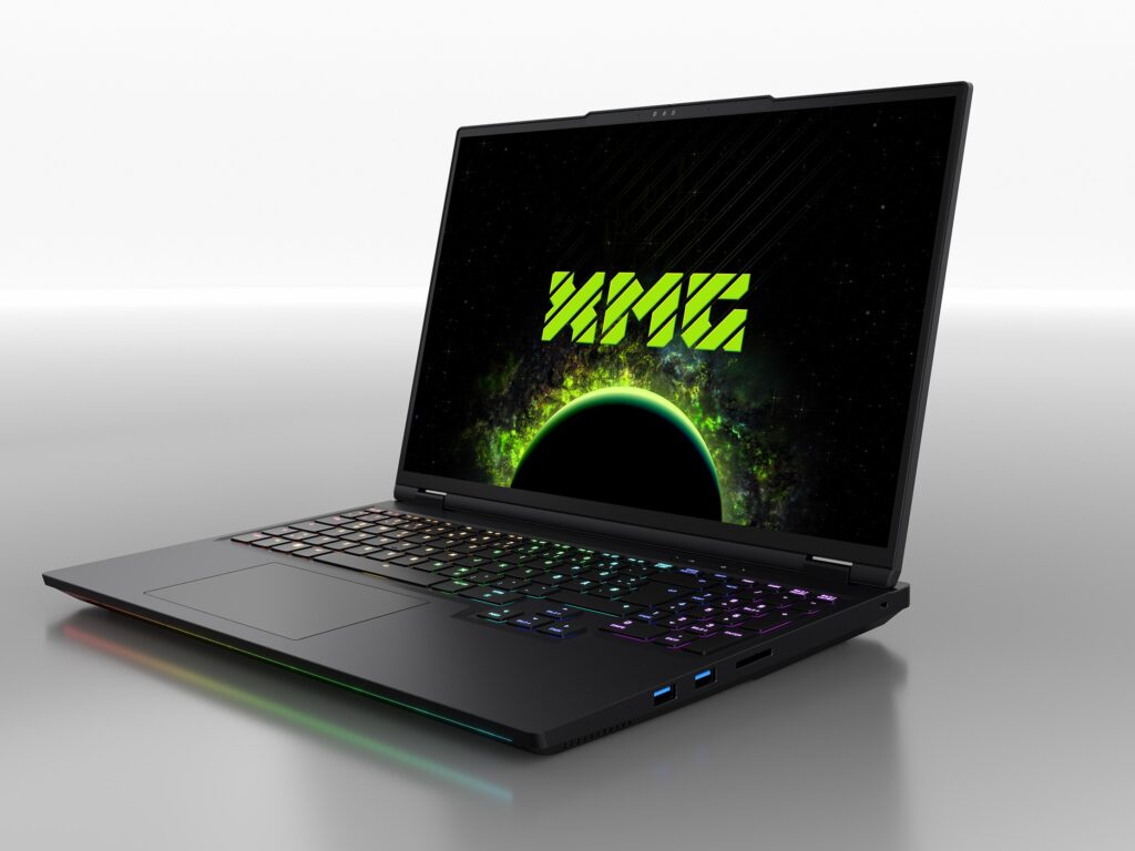 XMG Neo 16 E24 Core i9-14900HX RTX 4080 / 32GB / 2TB
