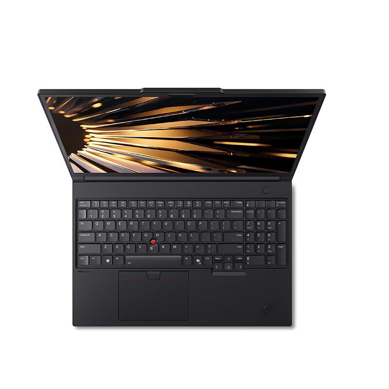 Lenovo ThinkPad P16 Gen 3 Ultra 9 285HX / RTX PRO 4000 Blackwell / 128GB / 4TB