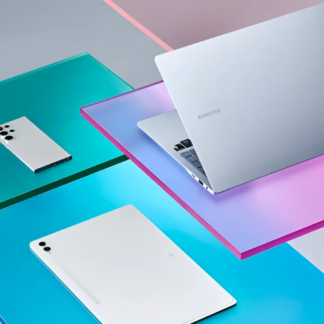 Samsung Galaxy Book4 Ultra Ultra 9 185H / RTX 4070 / 32GB / 1TB