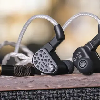 64 Audio U18s