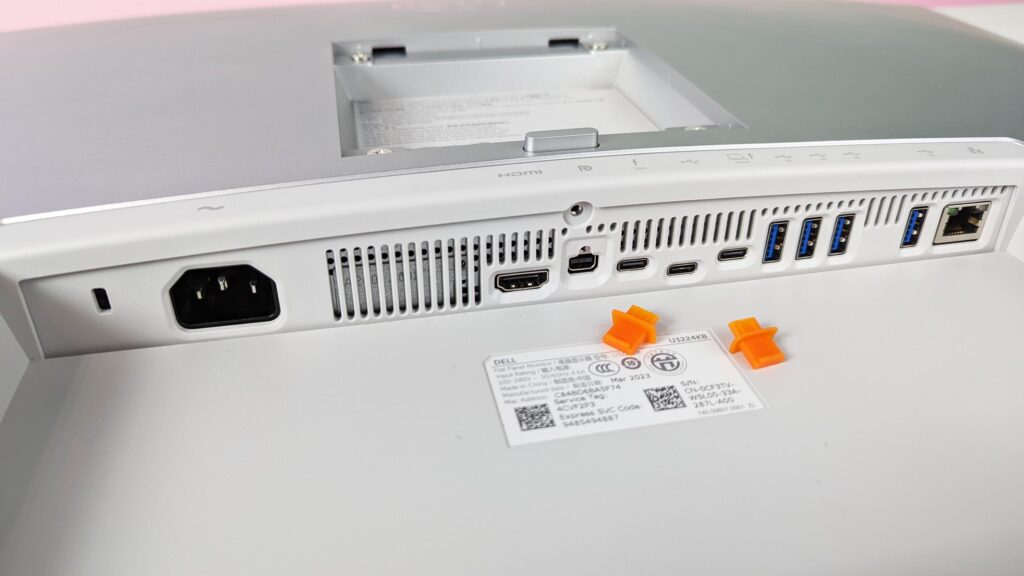 Dell U3224KB 6K