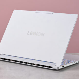 Lenovo Legion 7i Gen 10 Ultra 9 275HX / RTX 5070 Ti / 32GB / 2TB