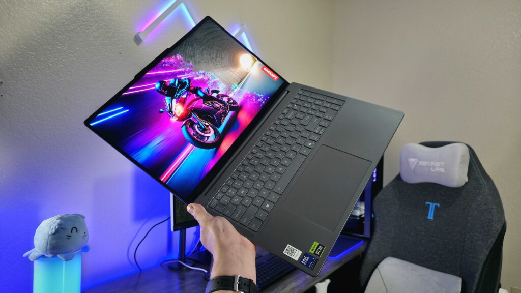 Lenovo Yoga Pro 9i 16 2024 Ultra 9 185H / RTX 4070 / 32GB / 1TB