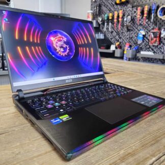 MSI Raider GE68 HX 13V i9-13950HX / RTX 4080 / 32GB / 1TB