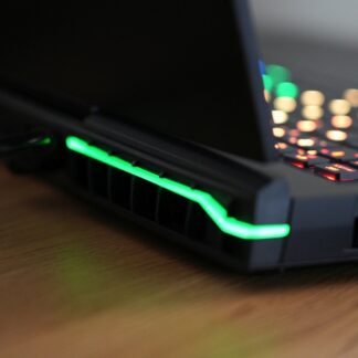 XMG Neo 17 E23 i9-13900HX / RTX 4080 / 64GB / 2TB