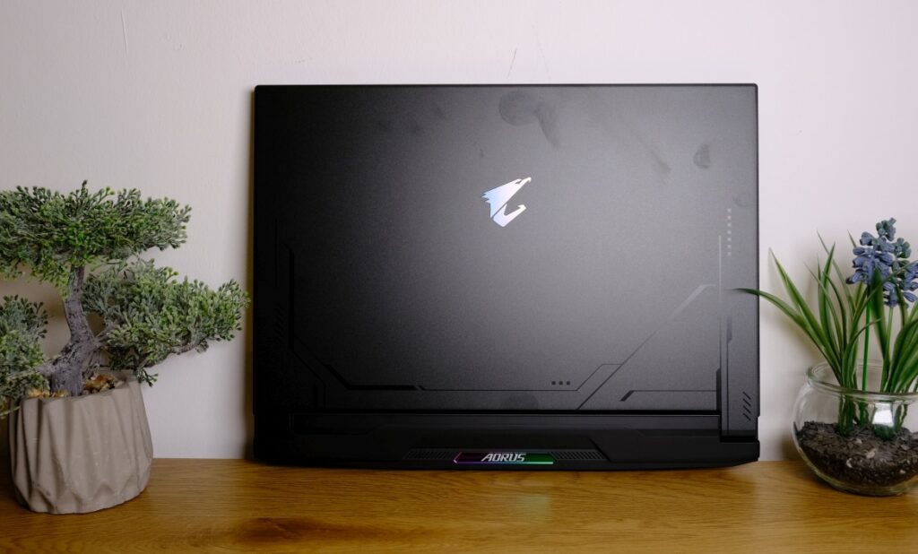 Aorus 15X ASF 2023 i9-13900HX / RTX 4070 / 32GB / 2TB