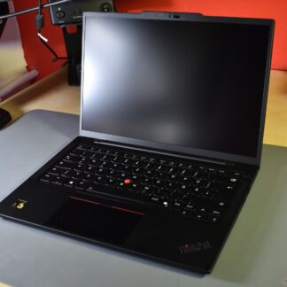 Lenovo ThinkPad T14s Gen 6 Snapdragon X Elite / 32GB / 1TB