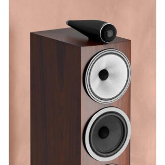 Bowers & Wilkins 703 S3