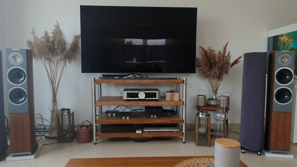 Audiovector R3 Arreté