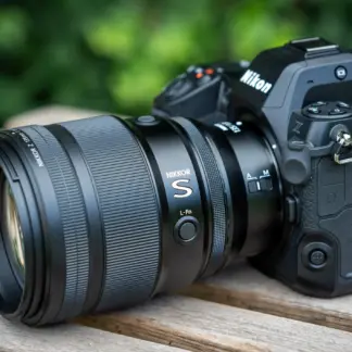 Nikon NIKKOR Z 135mm f/1.8 S Plena